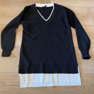 White House Black Market Black and White Knit Top